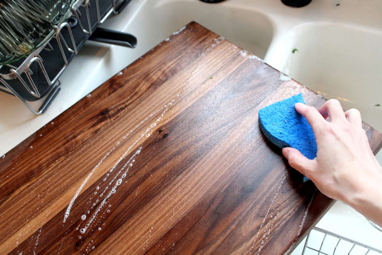 American Walnut Cutting Board